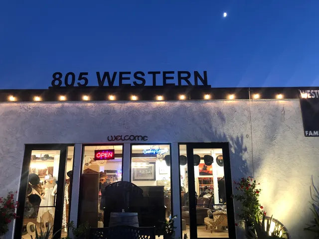 805 Work & Play Western