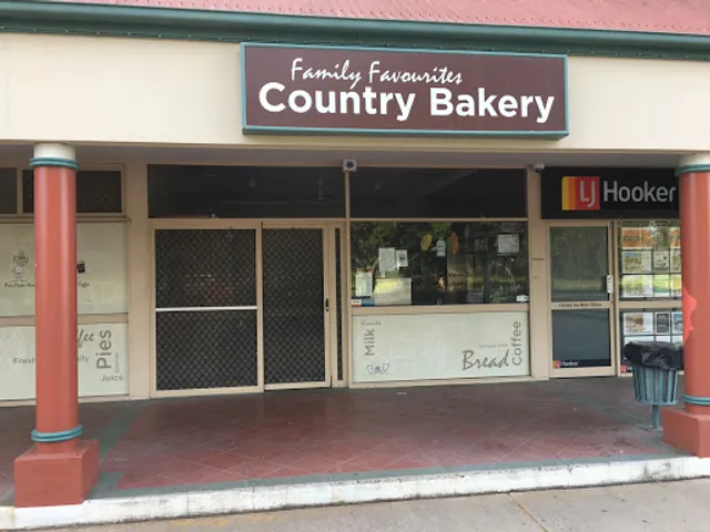 Logan Village Family Favourites Country Bakery