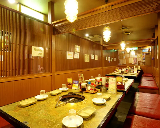 Kawayoshi Sakae Nishiki Honten