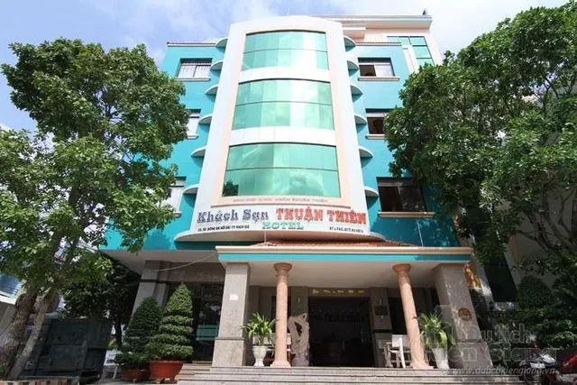 Khách Sạn Thuận Thiên