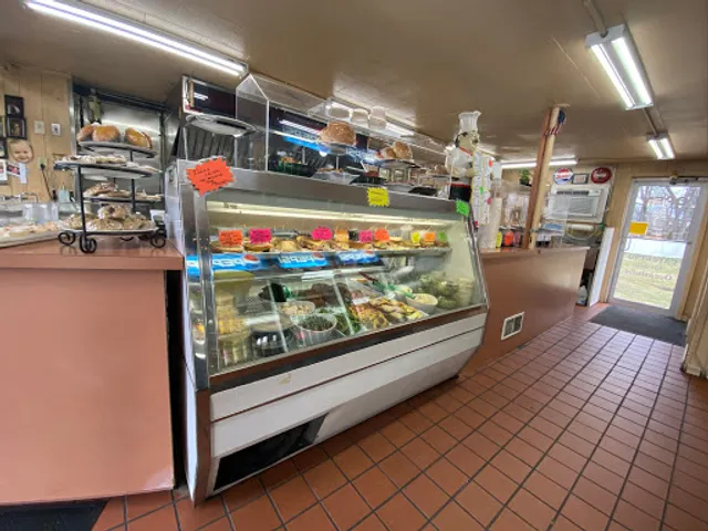 BOBBY CABOOSE DELI GRILL