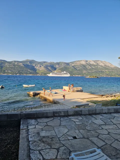 TRI ZALA APARTMANI ZVONKO GRBIN