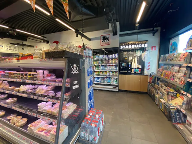 Panos Q8 Court Saint Etienne