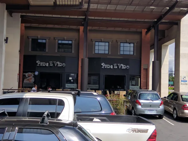 Pane e Vino • Montes de Oca