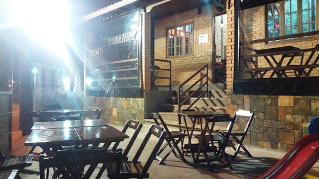 CONFIDENTES HAMBURGUERIA