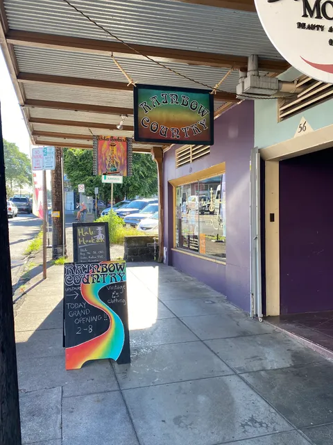 Rainbow Country Vintage