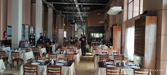 Restaurante La Plaza