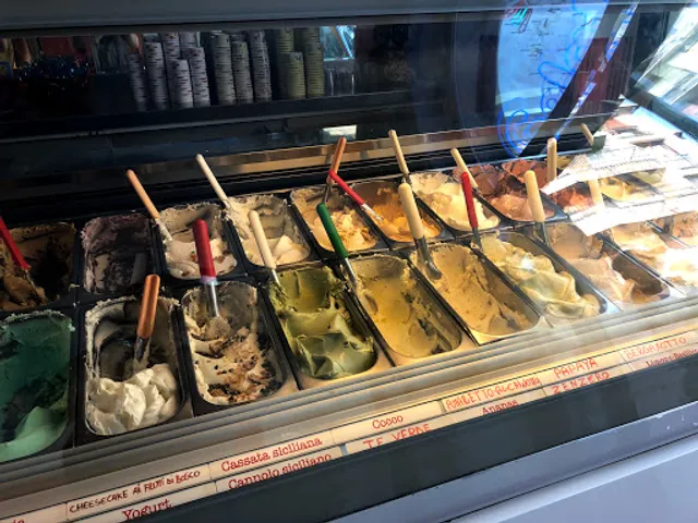 Gelateria Pavone