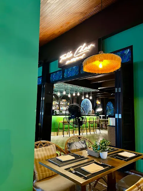 Table Chair Bar & Restaurant