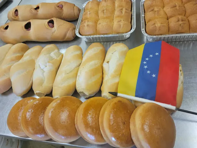 La Esperanza Bakery Panaderia Y Pasteleria