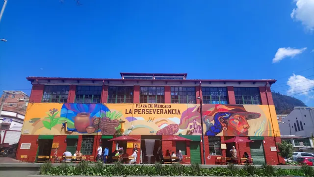La Perseverancia Distrital Marketplace