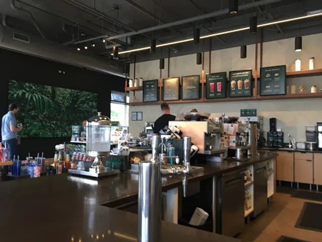 Starbucks North Shore