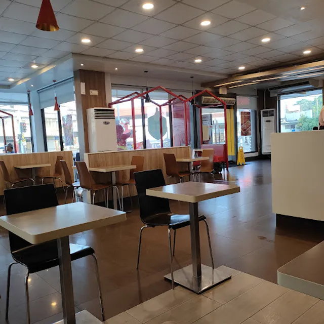 Jollibee Tagum Highway