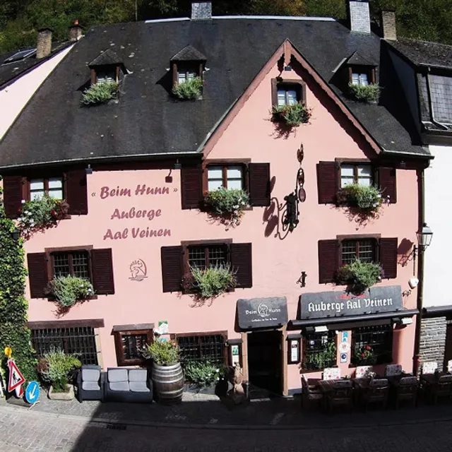 Auberge Aal Veinen Beim Hunn