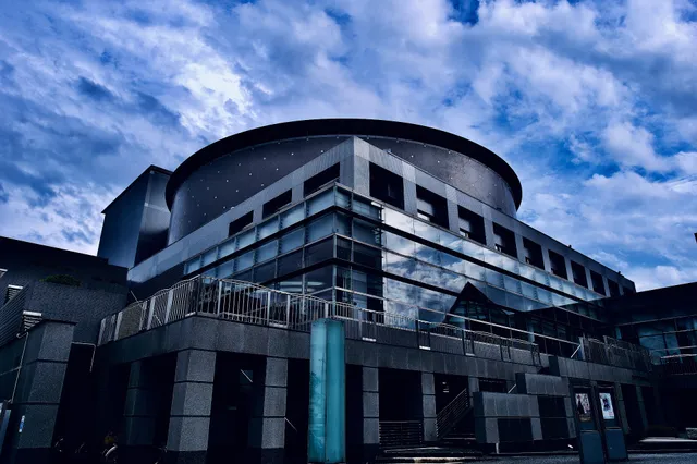 はつかいち文化ホール ウッドワンさくらぴあ