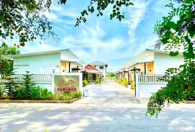 9แสนสุขย์ รีสอร์ท6หลัง