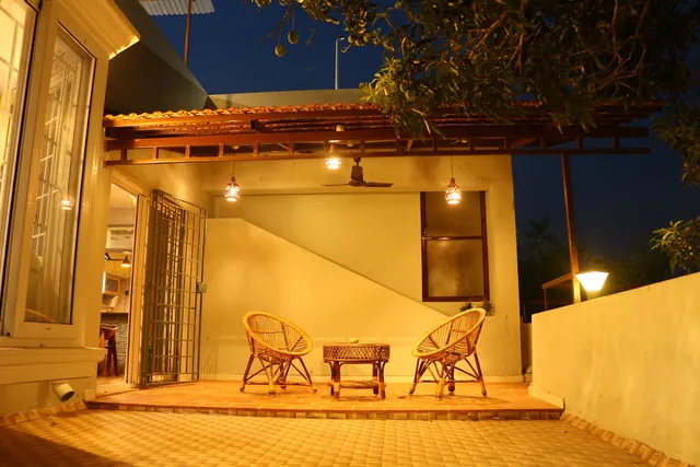 Penthouse 2BHK with Bathtub and Terrace