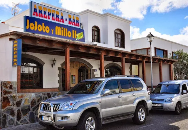 Arepera Bar. Jojoto y Millo II