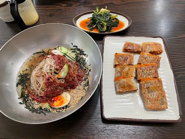 봉평산골메밀촌