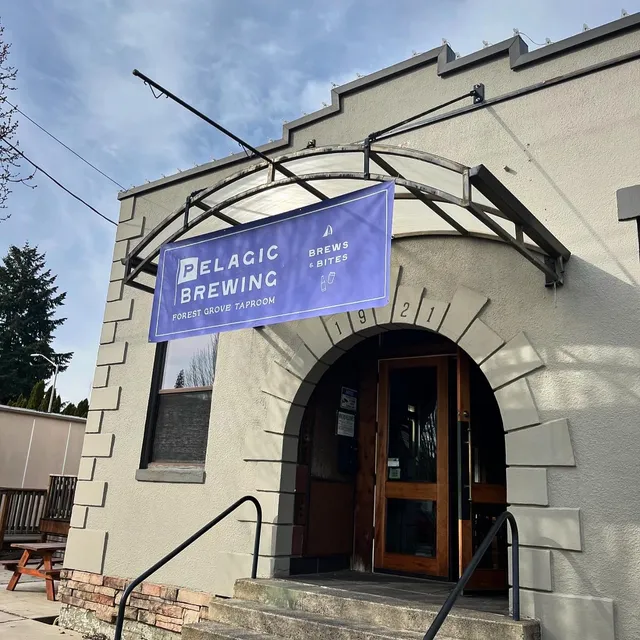 Pelagic Brewing Public House