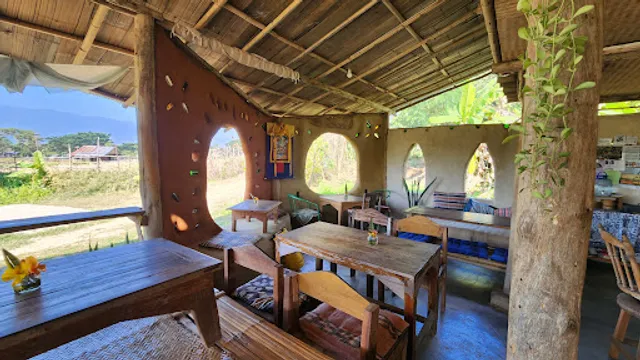 Thai-Zen Organic Farm And Cafe