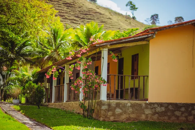 Teha - pousada e delivery