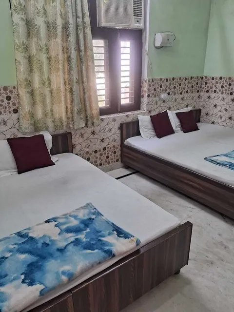 Maa saraswati atithi bhavan