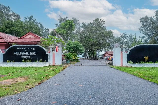 OYO 90103 Bbr Bari Beach Resort