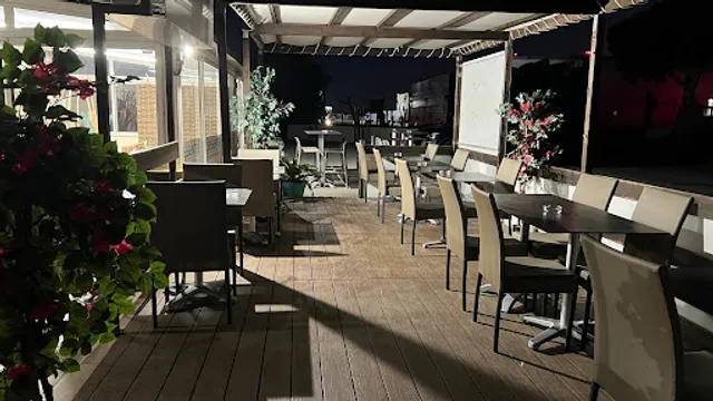 L'Essentiel - les estroublans Vitrolles