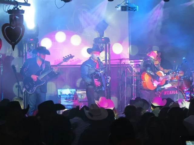 El Parian Night Club