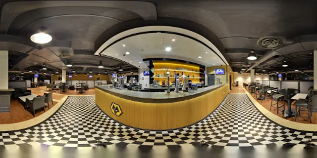 Wolves WV1 Restaurant / Bar