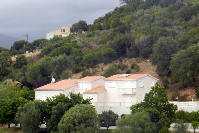 Domaine des trois roses