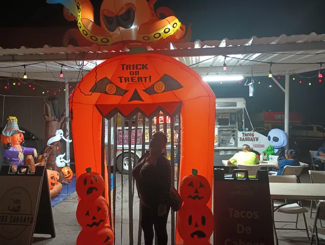 Warsan Restaurant & Coffee