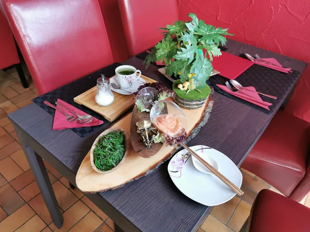 Oma Kim - Vietnamesische Spezialitäten