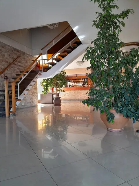 Hotel UOMRA VCP