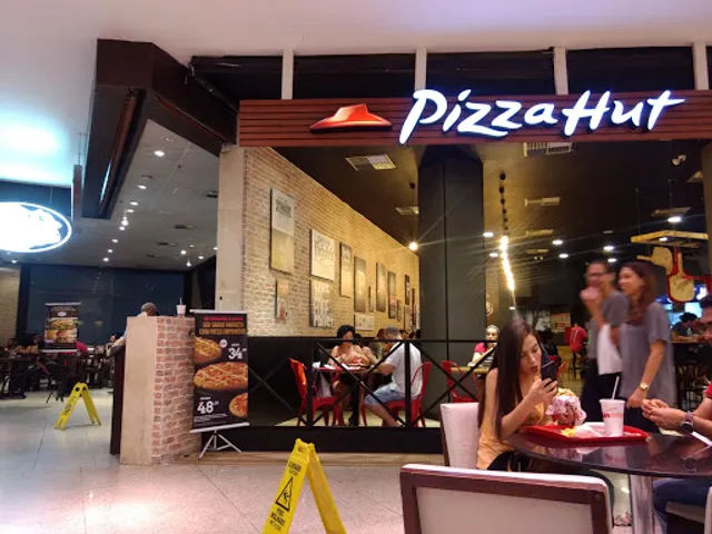 Pizza Hut