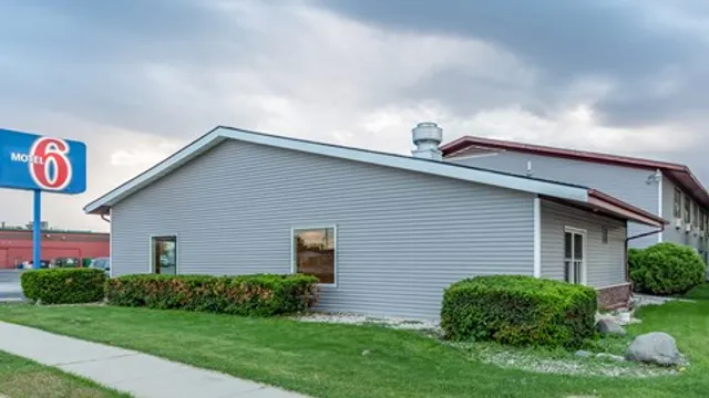 Motel 6 Fond Du Lac, WI