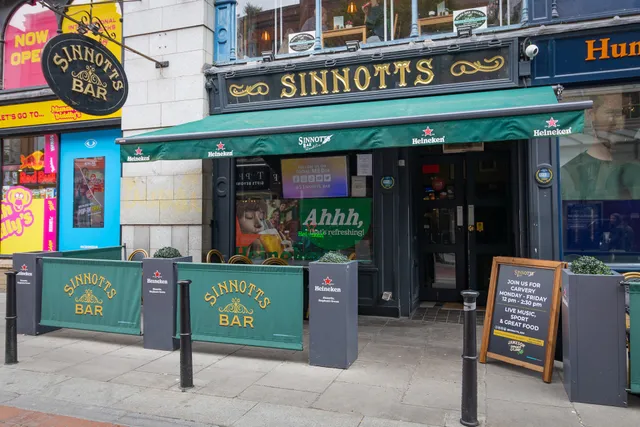 Sinnotts Bar