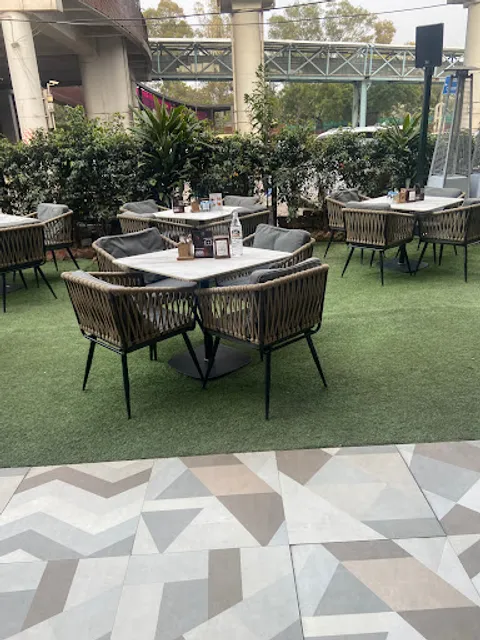 Cafe Sandoz - South Campus