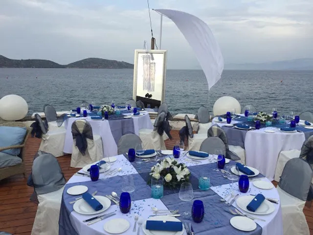 Veghera Jetty Bar - Elounda Beach