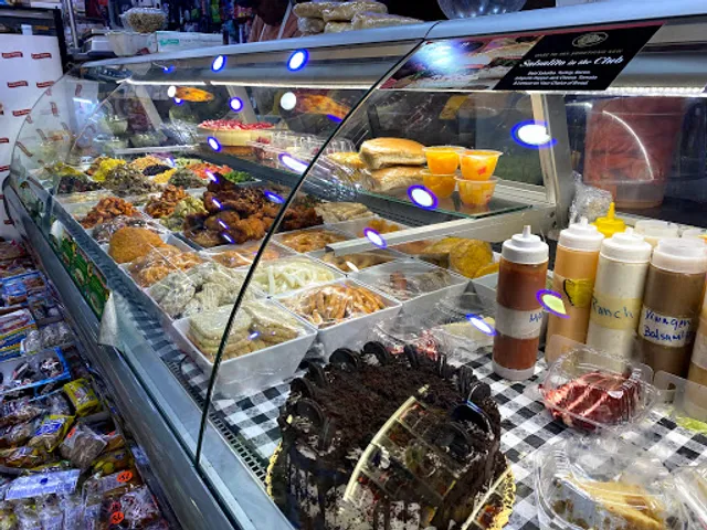 Santaigo Deli & Grill 152