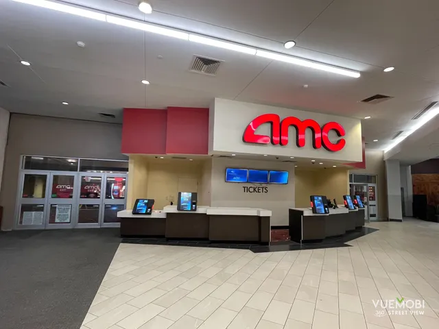 AMC Barton Creek Square 14