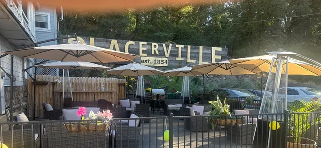 Molly's Place (FKA Diablo's ) Music lounge, bar and eatery