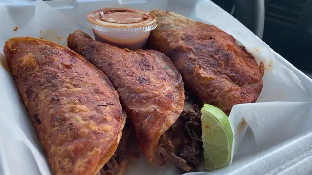 Taco Guerrerenses Food Truck