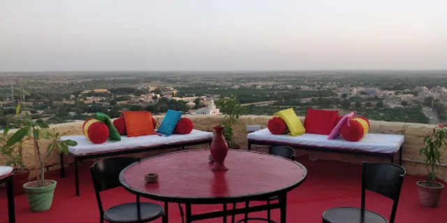 The Big Tree Cafe and Restaurant