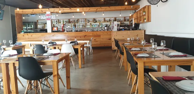 Mood Restaurante & Bar