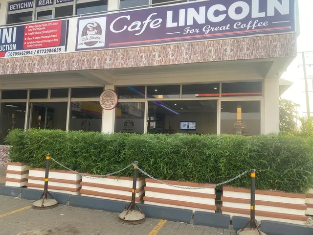 Cafe Lincoln Mbarara @ Shell Makenke