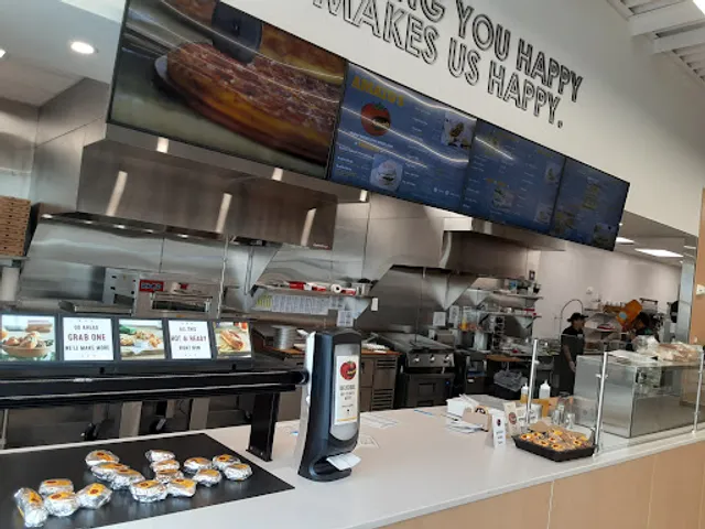 Nouria's Kitchen Featuring Amato's