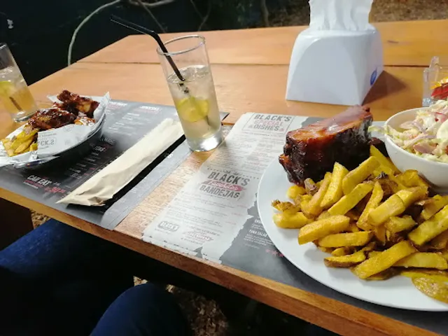 Tacnapolis Sanguchería Peruana