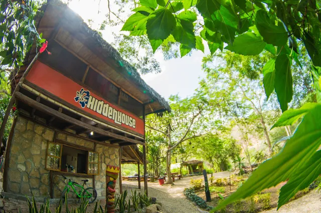 Hidden House Hostel